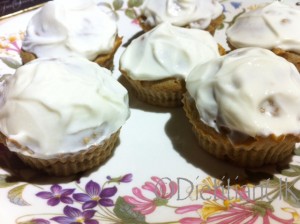 Dietitian UK: Apple and Cinnamon Cakes (gluten free)