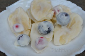 Dietitian UK: Yoghurt Covered Frozen Fruit 1